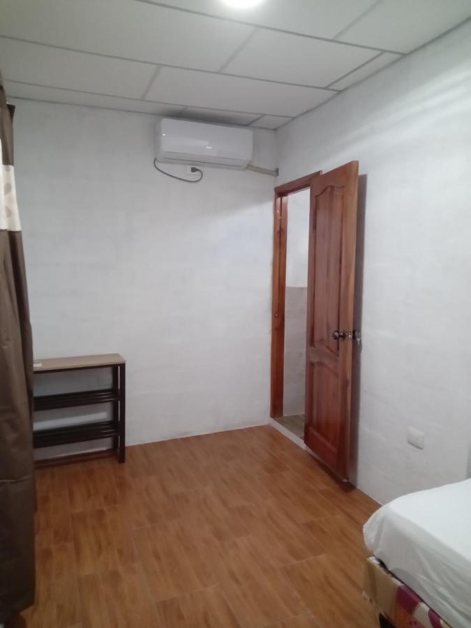 Casa De Alexis 호텔 푸에르토 바케리조 모레노 외부 사진