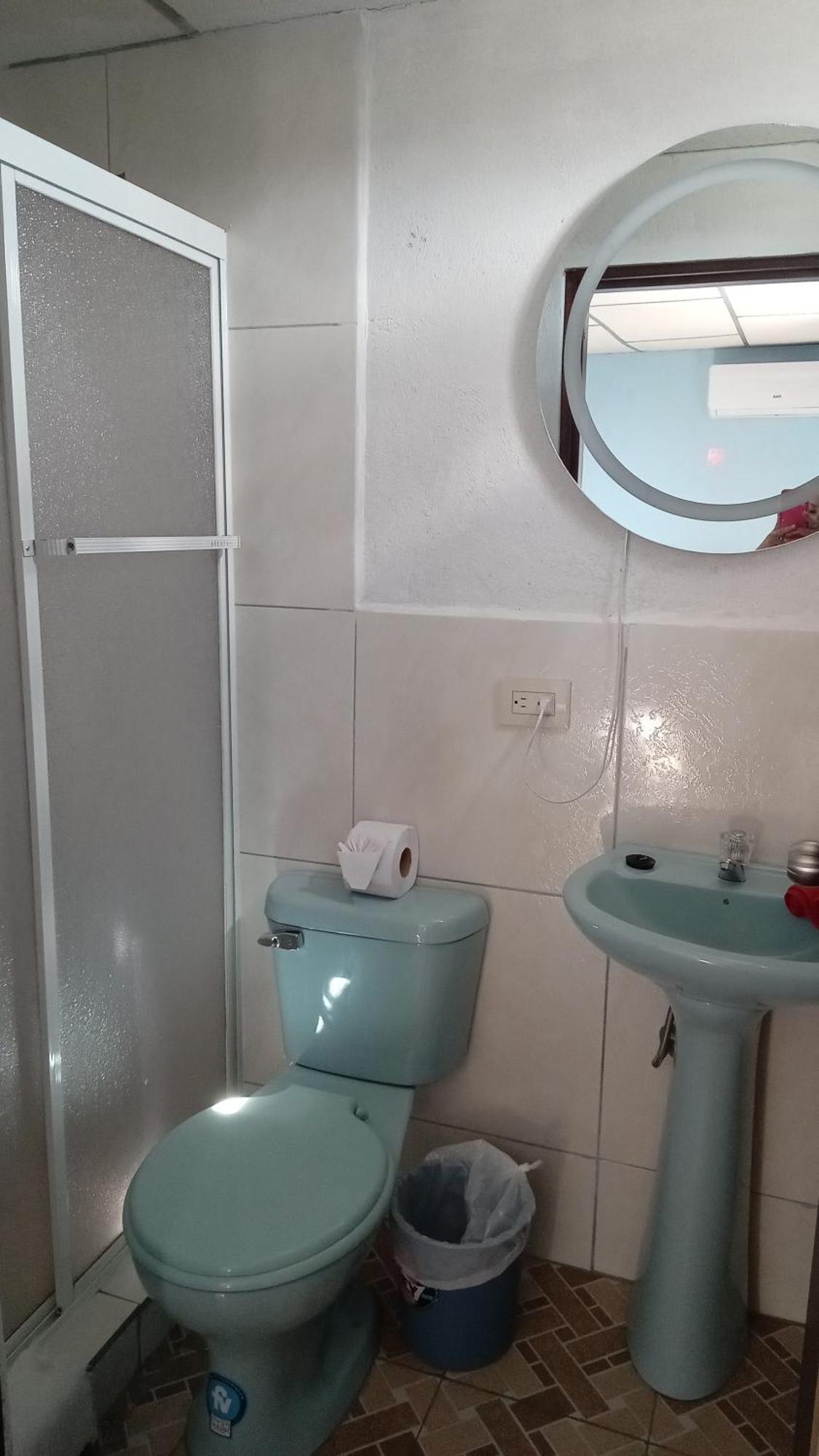 Casa De Alexis 호텔 푸에르토 바케리조 모레노 외부 사진